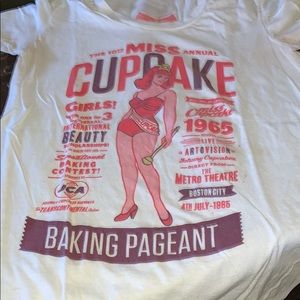 Retired Johnny Cupcakes